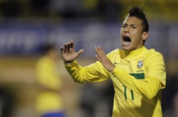 日媒：日职联银靴拉唐将离开大阪樱花，或加盟中超（日媒：J联赛银靴拉唐将告别大阪樱花，或转战中超）