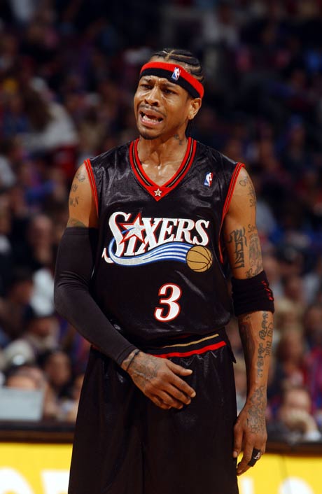 西甲：皇马主场3-0击败皇家贝蒂斯（西甲：皇马主场三球完胜皇家贝蒂斯）