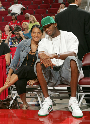 西海岸官方：俱乐部将在11月16日举办球迷开放日（西海岸官宣：11月16日举行球迷开放日活动）